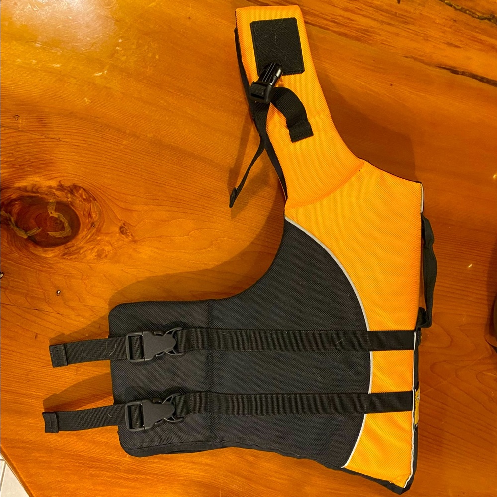 RuffWear dog life vest